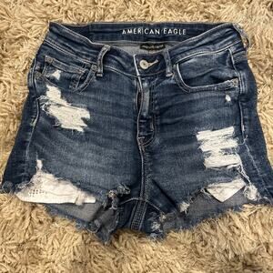 AMERICAN EAGLE Shorts Women's Size 4 High V-Rise Shortie Distressed Denim Shorts